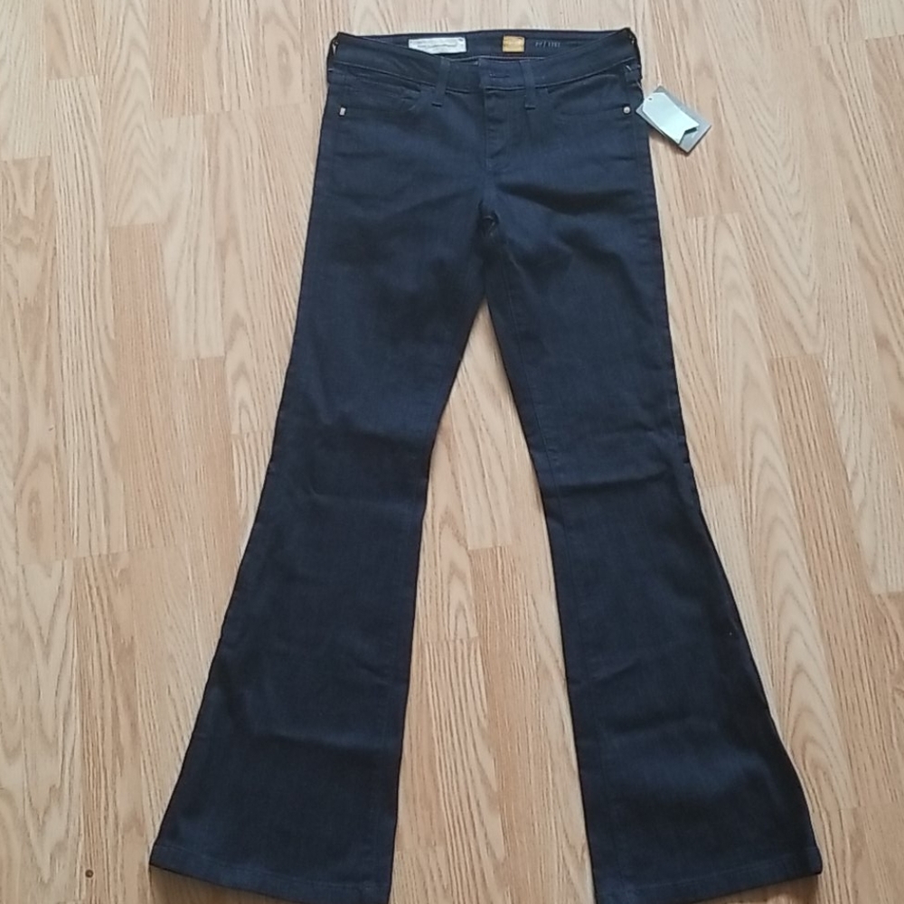 Anthropologie flare Jean's size 28